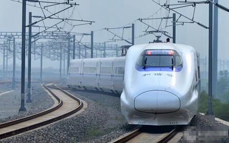 第十三届中国国际现代化铁路技术装备展在京开